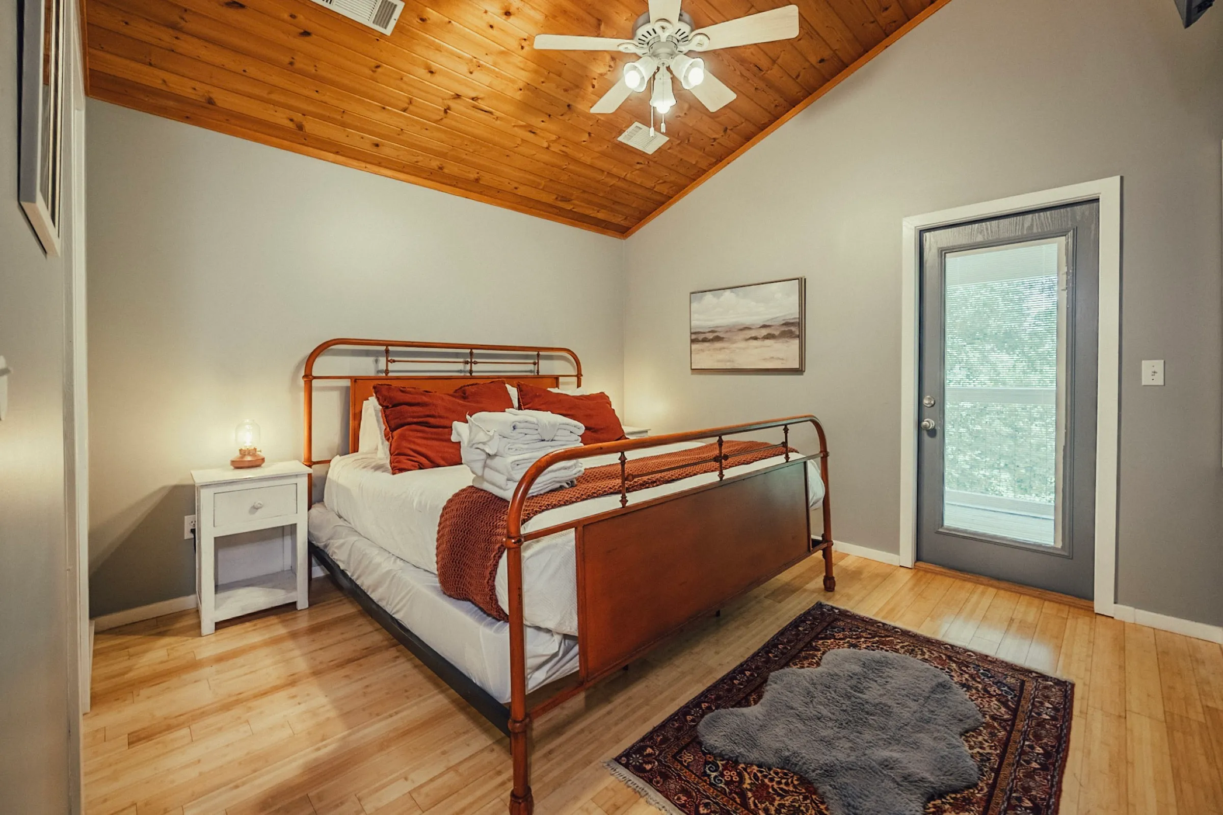 Second bedroom at Hygge Blue Chalet